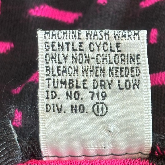 Vintage 80’s Gitano  Oversized  Sweater! - Picture 8 of 8